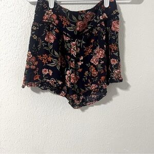 American Eagle Women’s High Waisted Flowy Floral Ruffle Shorts in Navy Size S